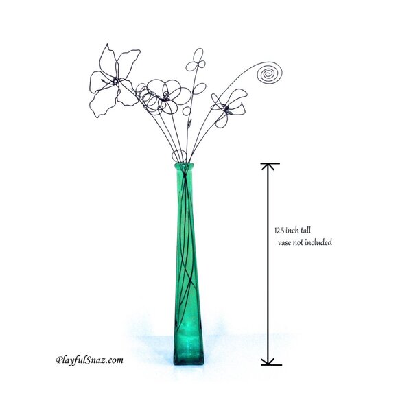 Handmade Wire Flowers Made to Order Made In Canada One of a kind Metal Bouquet - Picture 4 of 13